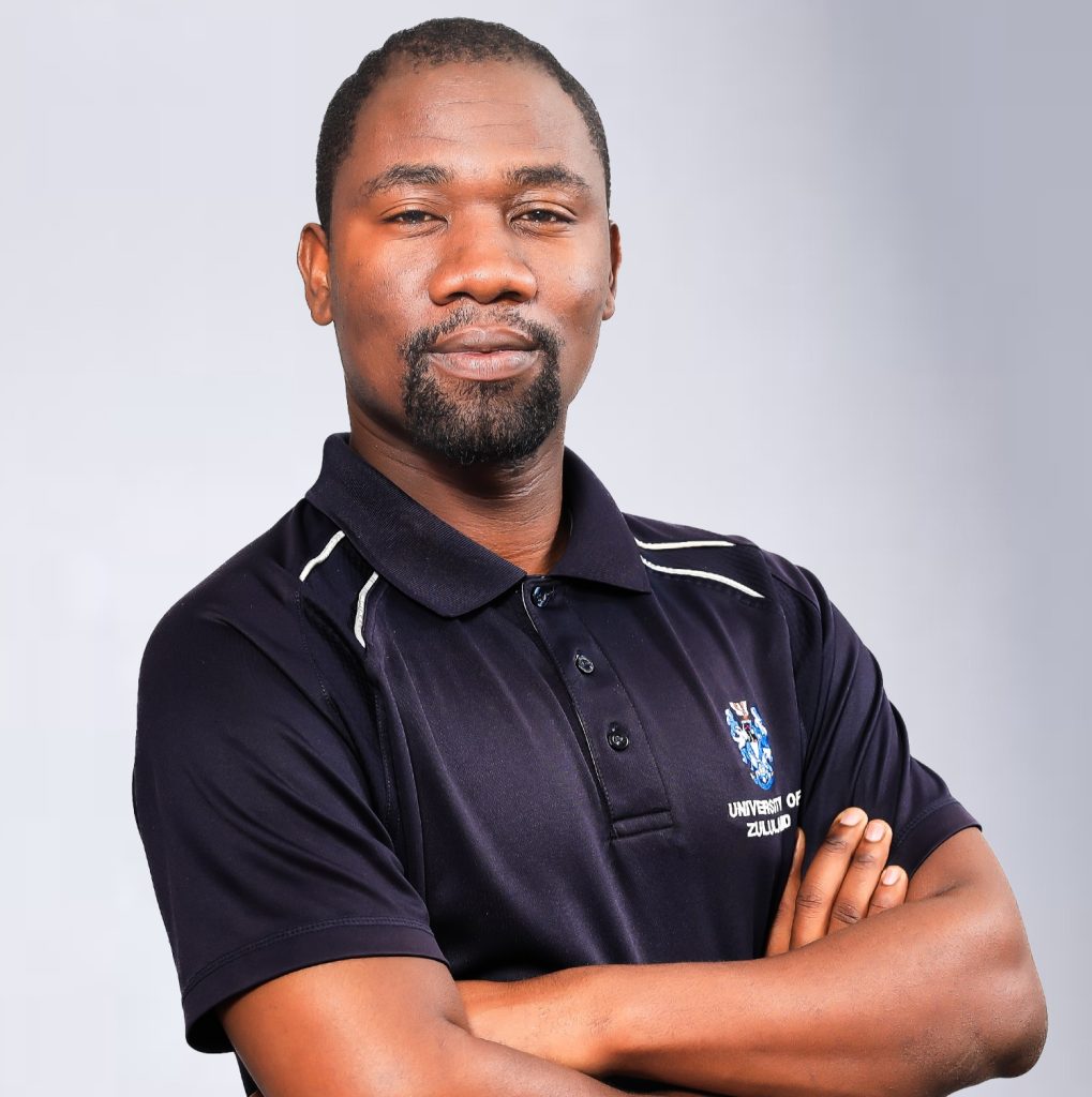 Dr Fortune Thabethe