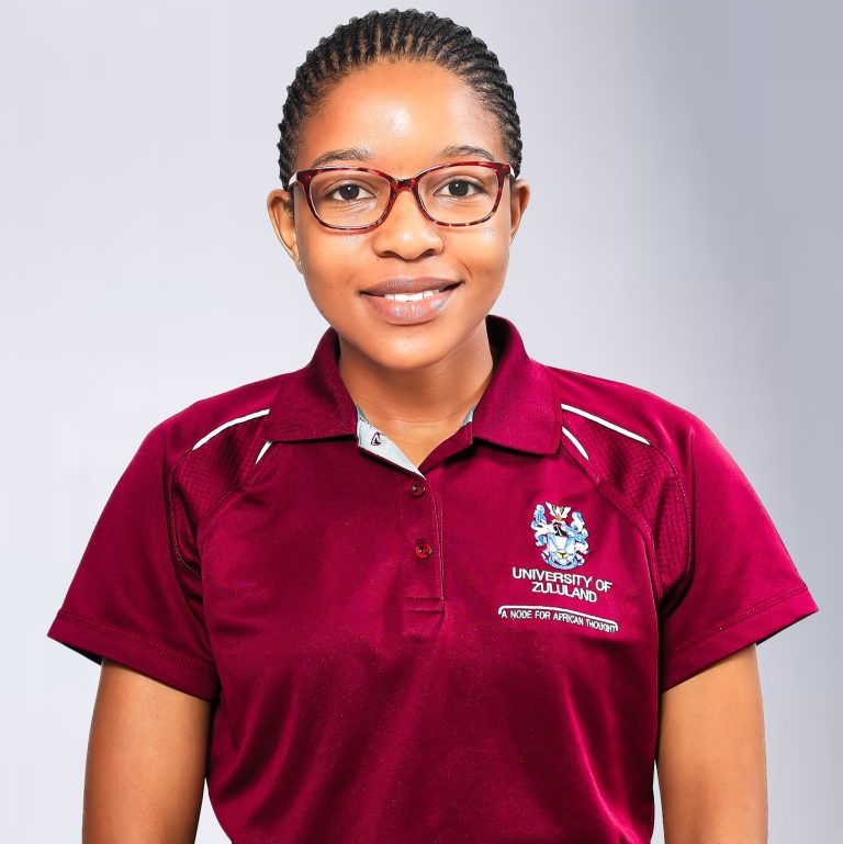 Ms Sibusisiwe Mnembe