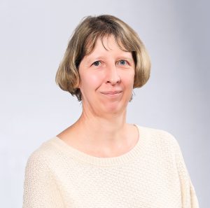 Dr Corlien M van Jaarsveld
